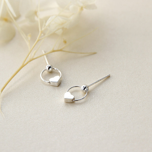 Cercei casual cu pandantiv de culoare argintie