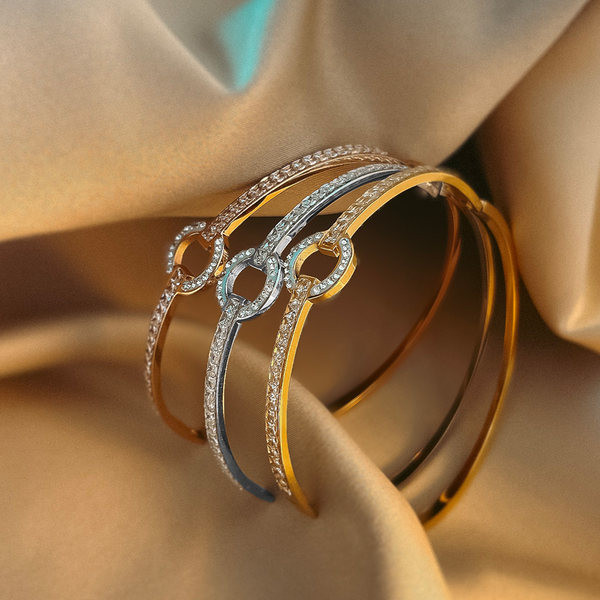 Bratara de dama tip balon cu pietre