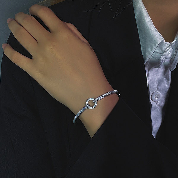 Bratara de dama tip balon cu pietre