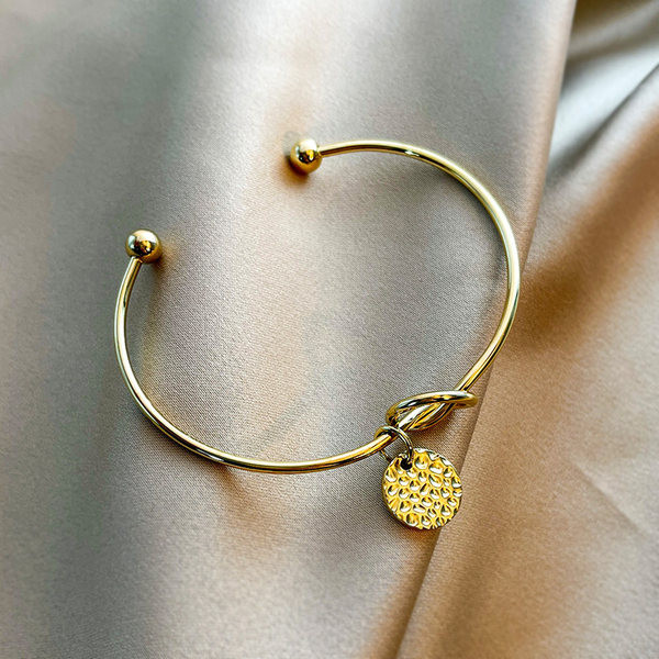 Brățară de damă model nou cu pandantiv