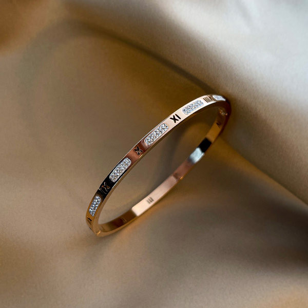 Bratara de dama moderna cu pietre decorative, model nou