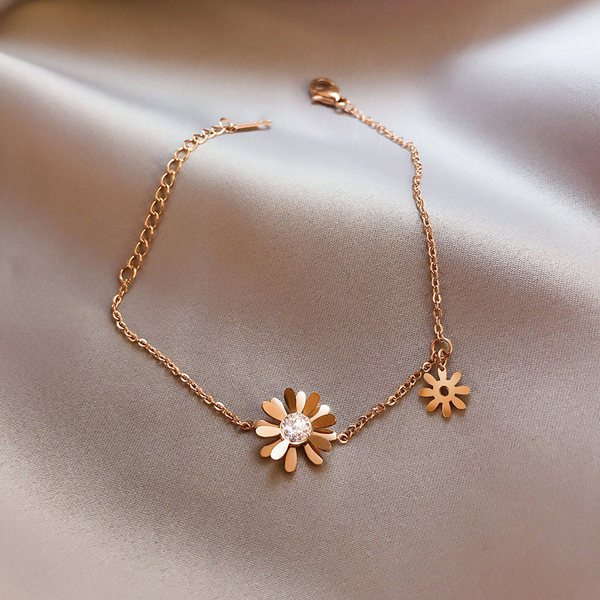 Brățară reglabilă cu pandantiv cu flori de damă