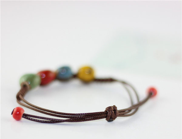 Värviliste helmestega vabaaja käevõru