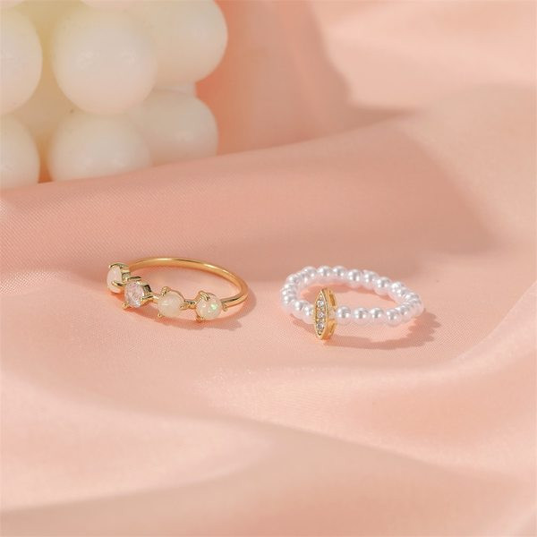 Bratara moderna de dama din doua piese cu pietre decorative si perle