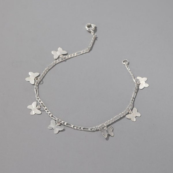 Bratara moderna de dama cu pandantiv fluture
