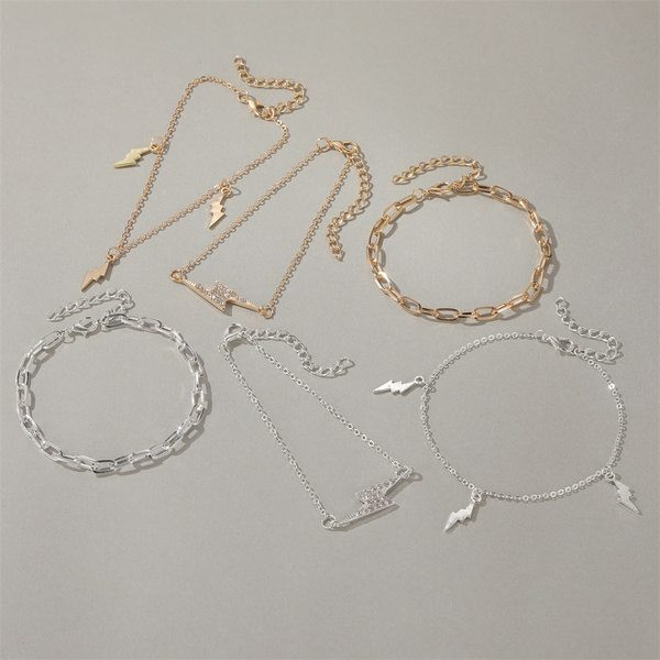 Set de trei brățări de damă cu pandantiv