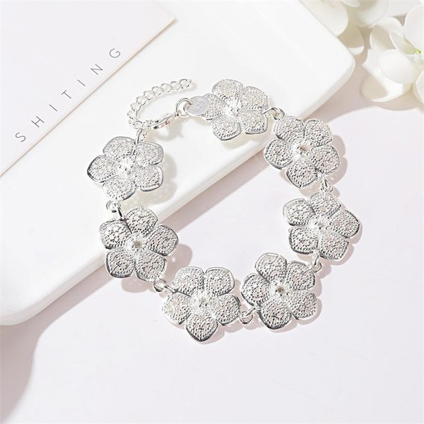 Bratara dama - cu elemente florale