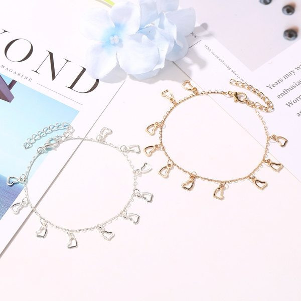 Bratara de glezna casual cu pandantive metalice