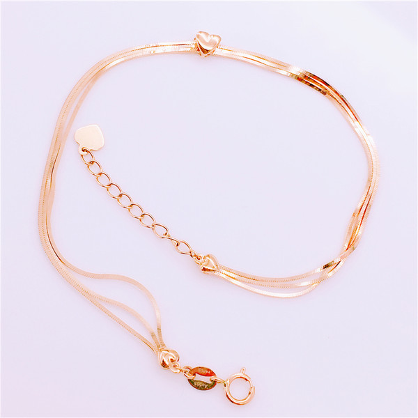 Дамска нежна гривна с сърце