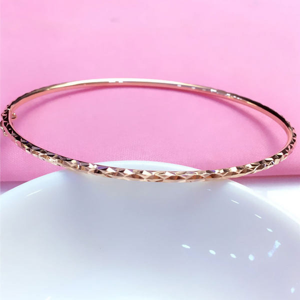 Κλασικό μοντέλο γυναικείο βραχιόλι - σε χρυσό χρώμα