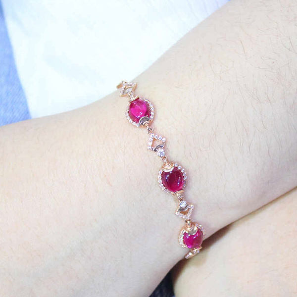 Дамска  гривна с камъни