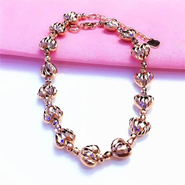 Дамска елегантна гривна с висулка 