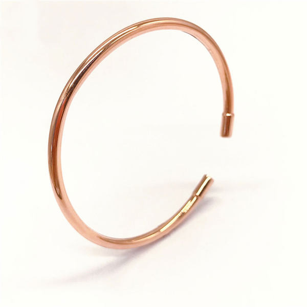 Изчистена дамска гривна- тип халка