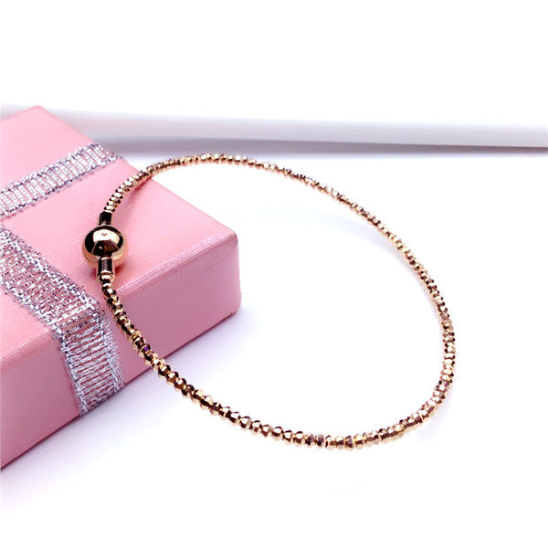 Дамска стилна гривна с мънисто