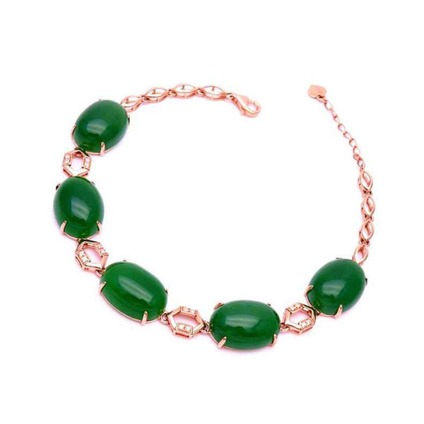 Дамска модерна - гривна в златист цвят 