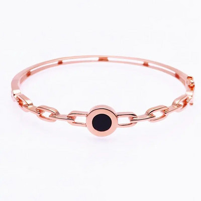 Дамска гривна тип колба с камък