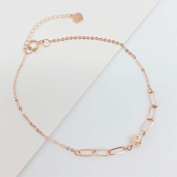 Дамска квадратна гривна