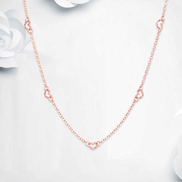 Дамска гривна в златист цвят 