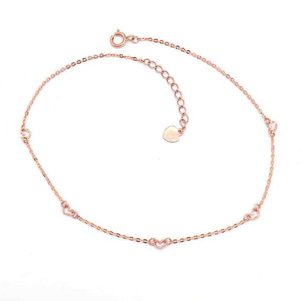 Дамска гривна в златист цвят 