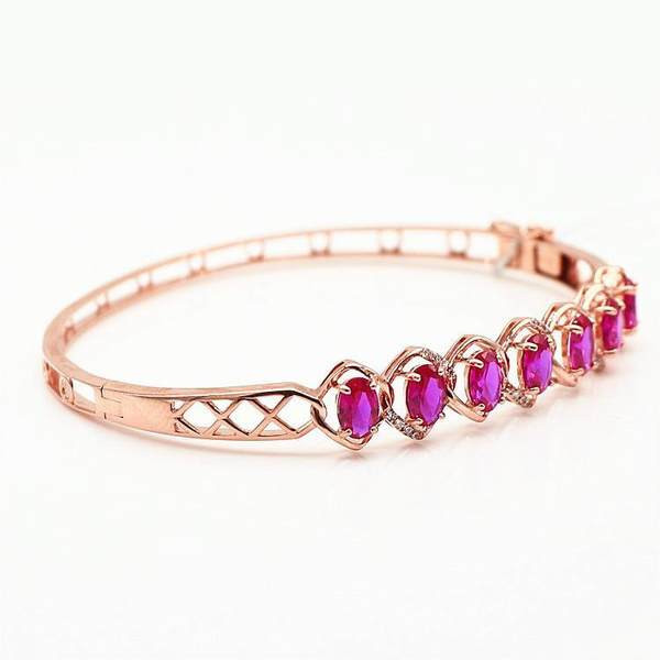 Μοντέρνο βραχιόλι με πολύχρωμες διακοσμητικές πέτρες για γυναίκες