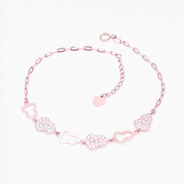 Γυναικείο μοντέρνο βραχιόλι με μεταλλικά στοιχεία