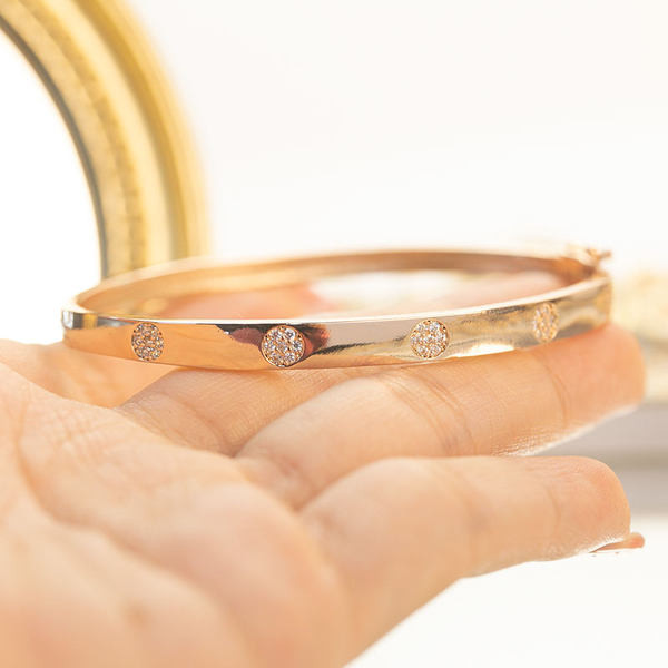 Γυναικείο βραχιόλι με πέτρες