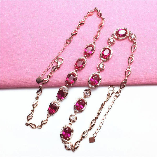 Μοντέρνο ρυθμιζόμενο γυναικείο βραχιόλι με χρωματιστές πέτρες