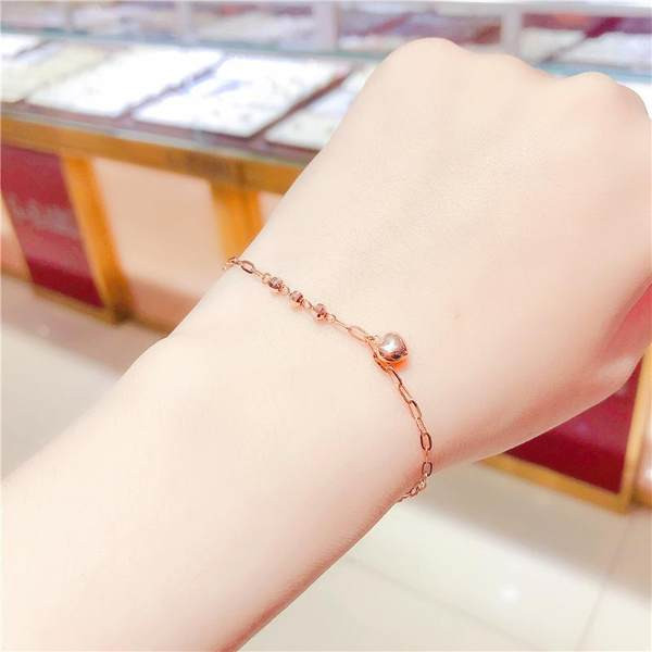 Γυναικείο μοντέρνο κρεμαστό βραχιόλι καρδιά - ρυθμιζόμενο