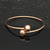 Ежедневна гривна в златист цвят за жени