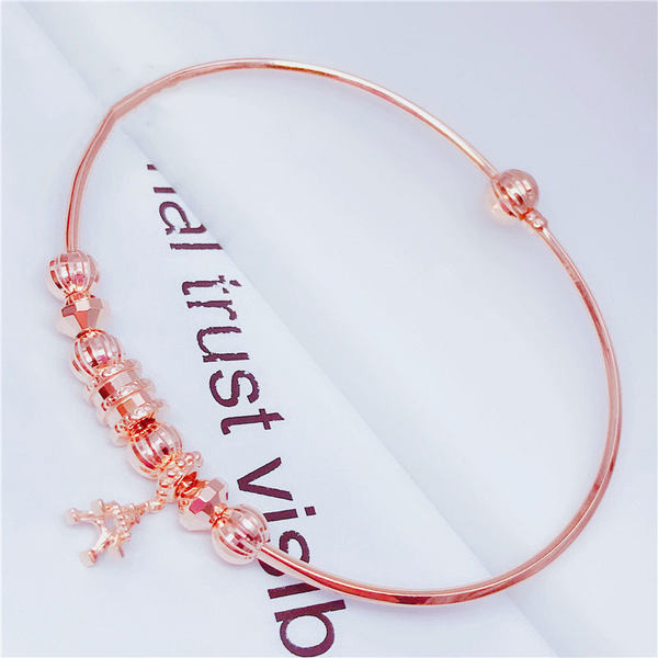 Дамска гривна с винт и висулка