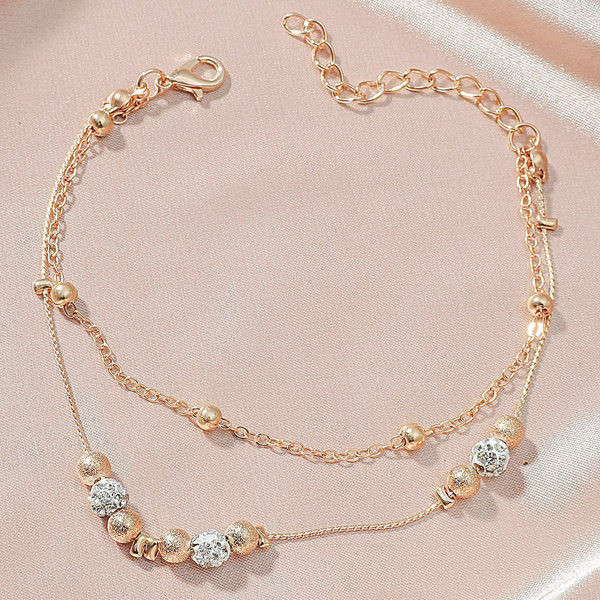 Ежедневна дамска гривна в златист цвят с мъниста