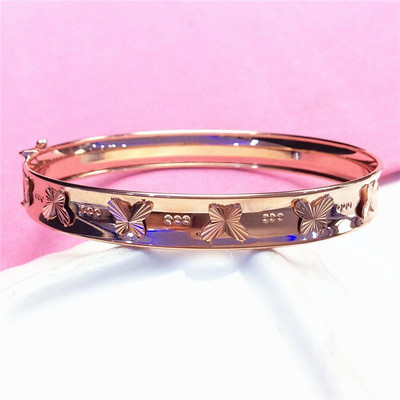 Naiste metallist elementidega käevõru