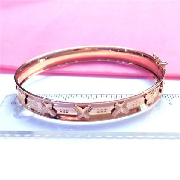 Naiste metallist elementidega käevõru