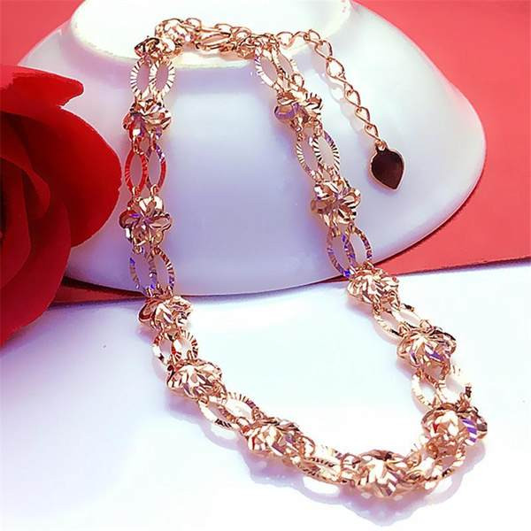 Дамска регулируема гривна с цветя