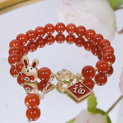 Дамска гривна с висулки и цветни мъниста