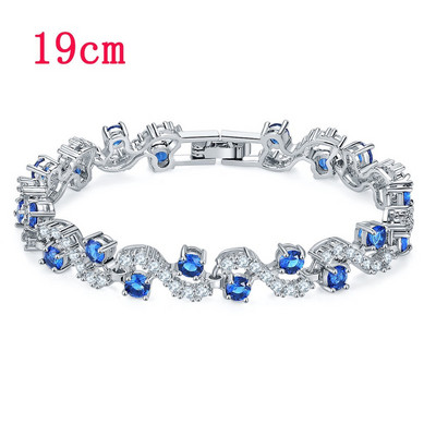 Дамска стилна гривна- с камъни