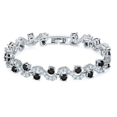 Дамска стилна гривна- с камъни