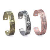 Гравирана дамска гривна тип халка