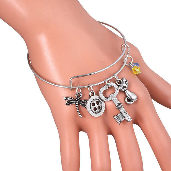 Βραχιόλι από ατσάλι τιτανίου με μενταγιόν