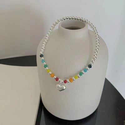 Дамска гривна с - метална висулка 