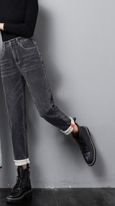 Ležerne ženske traperice s džepom