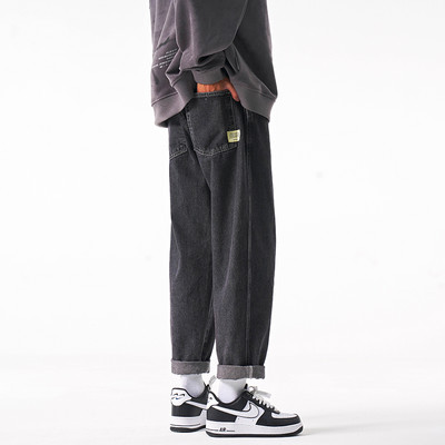 Blugi barbatesti cu buzunar - model lat