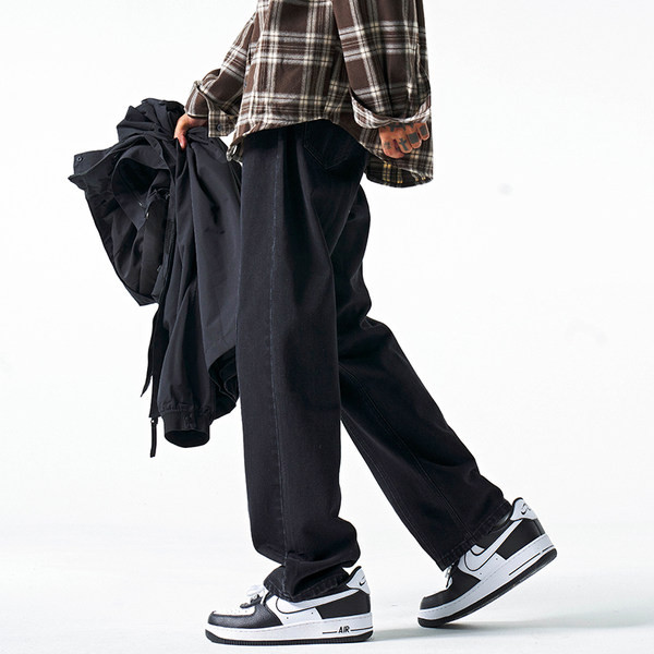 Ležerne muške traperice - široki model