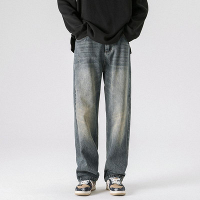 Model larg de blugi barbatesti - cu buzunar