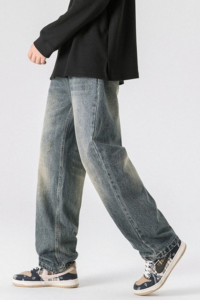 Model larg de blugi barbatesti - cu buzunar