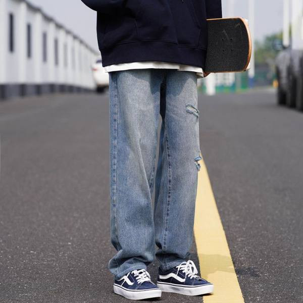 Vabaaja meeste teksad - rebenenud motiividega