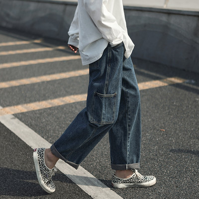 Ρετρό ανδρικό φαρδύ τζιν και τζιν