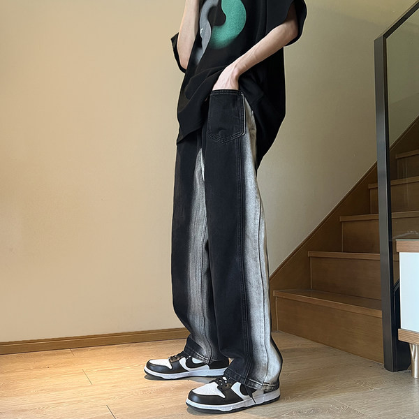 Laia säärega teksad taskuga