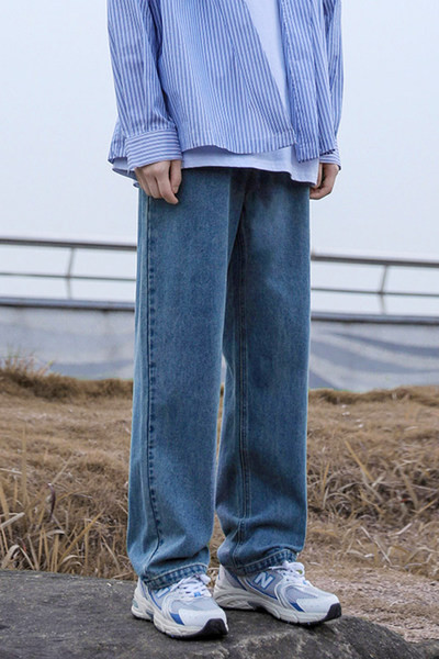 Ležerne muške traperice s vezicama