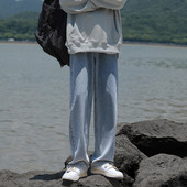 Ανδρικό τζιν με τσέπες - ίσιο μοντέλο